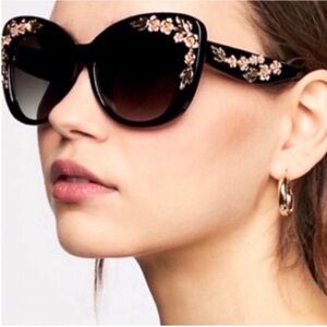 New! Black Floral Trim Sunglasses